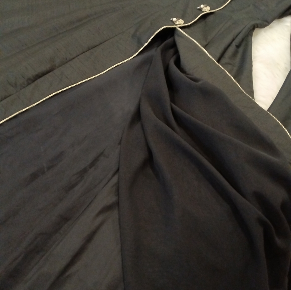 Vintage Couture Craig Signer Black Taffata Silk Gown with Gold Embellishments - Picture 12 of 12